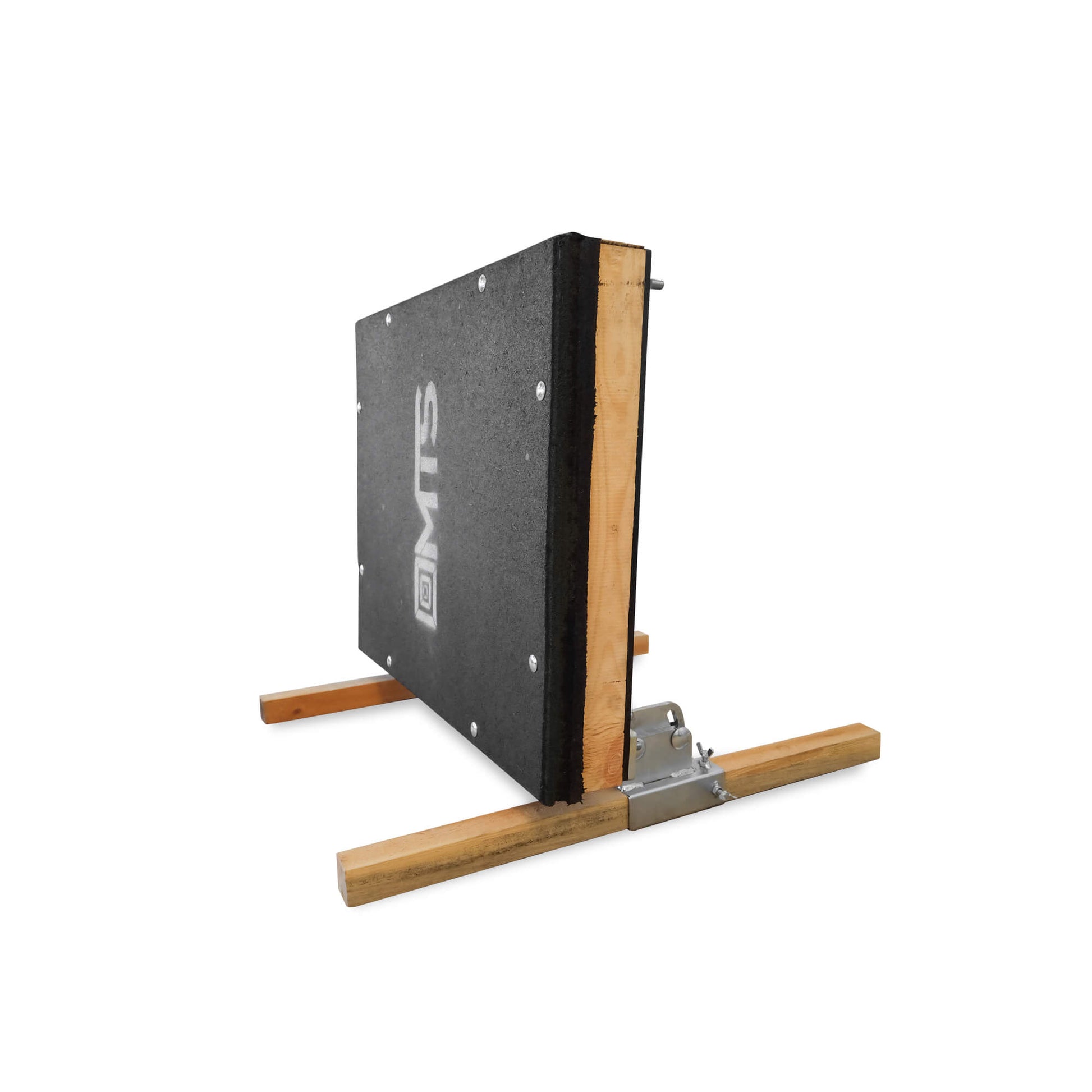 Lapač střel 600×750 mm umístěný na zemi – ideální pro dynamickou střelbu
